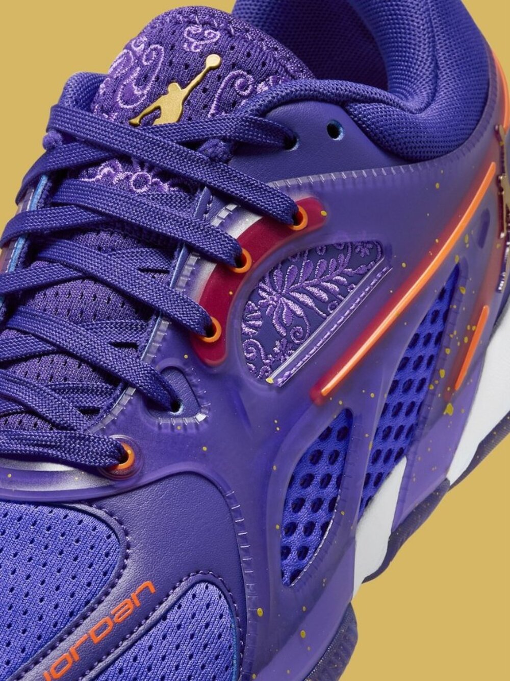 BRAND NEW IN BOX NIKE JORDAN HEIR ROYALTY BASKETBALL SHOES 9.5 PURPLE IH7399-500